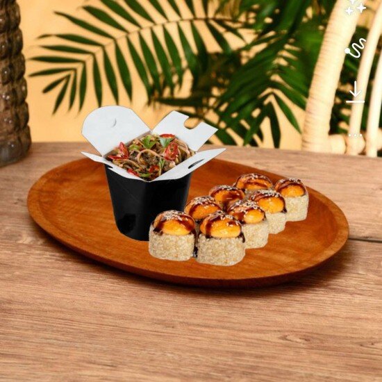 Вок с курицей + ролл дня