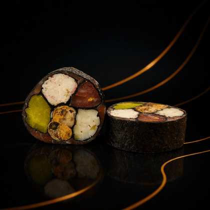 Кето ролл(мидии, кальмар, краб) в копченом лососе