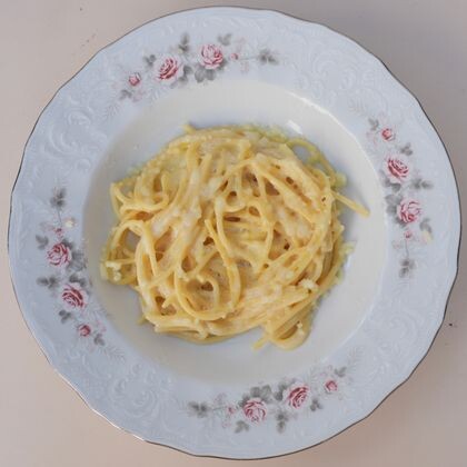 Мини паста с сыром и сливками