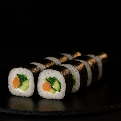 Ролл «Лосось с чукой»