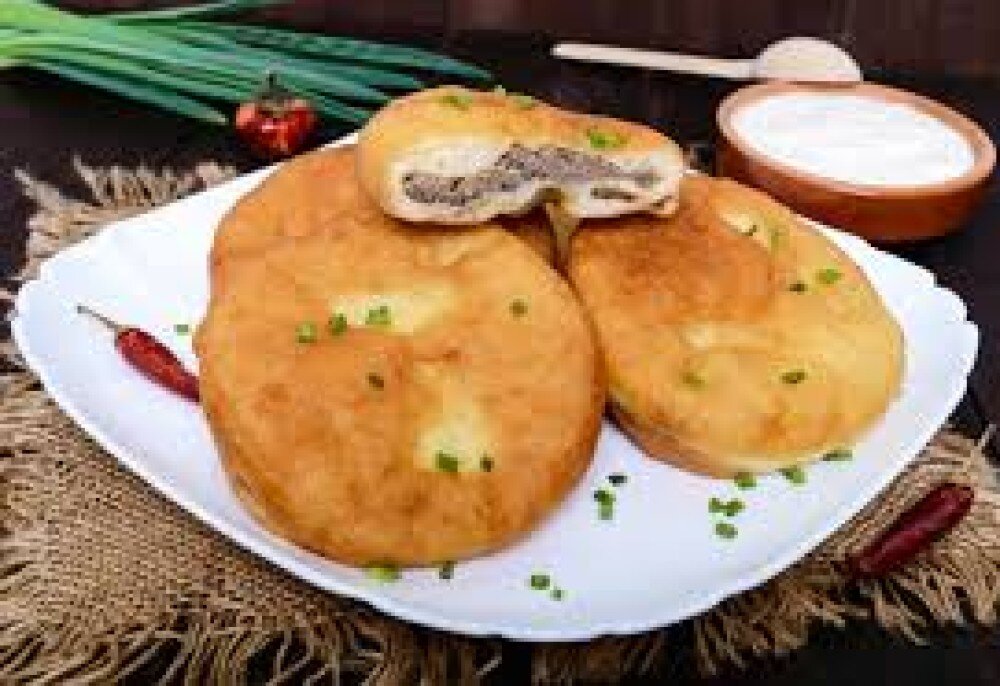 Беляш с мясом
