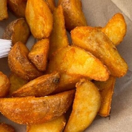 Картофельные дольки по-деревенски в стакане