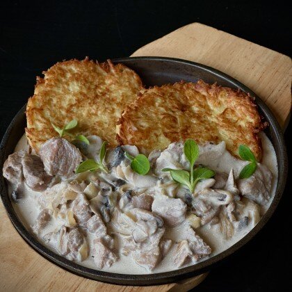 Мачанка из свинины с драниками