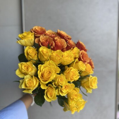 Роза желтая/оранжевая