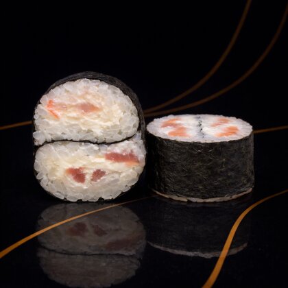 Инь-янь с креветкой и тунцом