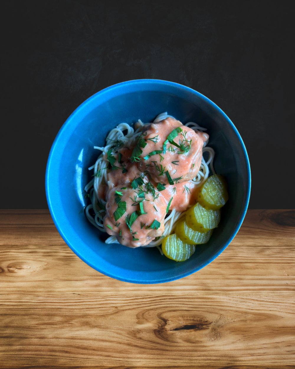 Тефтели фирменные со спагетти