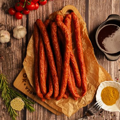 Изделие колбасное п/к мясное Колбаски "Охотничьи" высшего сорта