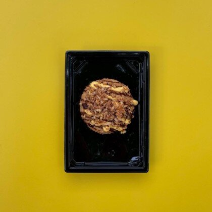 Жареный пончик с беконом